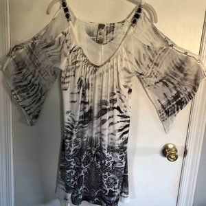 S Twelve Black and White Dress